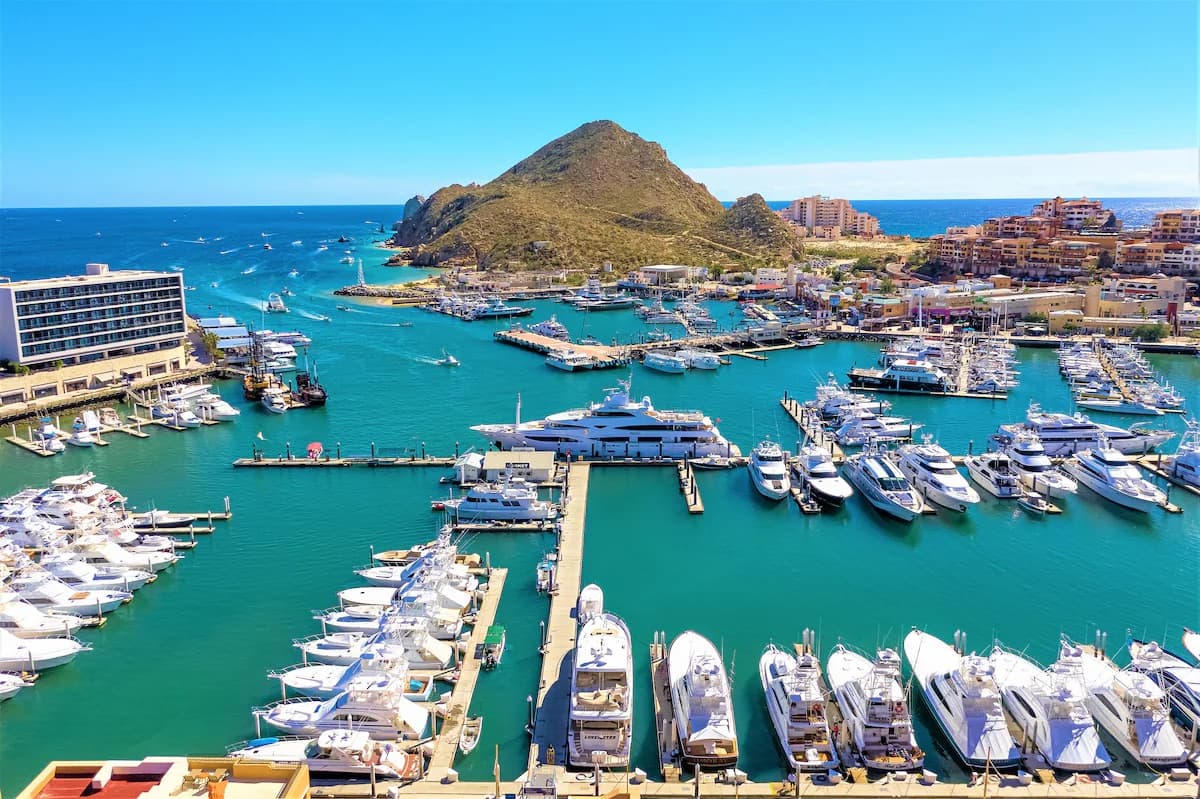 El Tezal, Cabo San Lucas: A Neighborhood Guide (Where to Stay & Why)